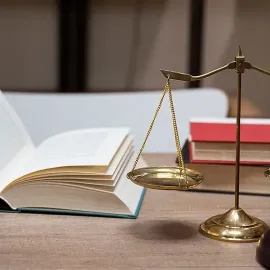 რა უნდა ვიცოდეთ იურისტის არჩევისას?