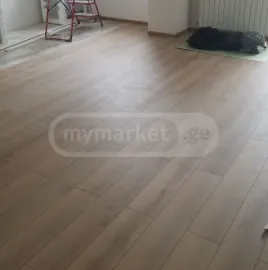 ლამინატის დაგება