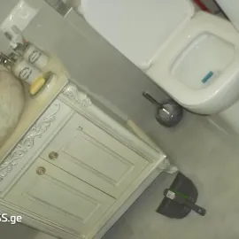 ვასრულებ სარემონტო სამუშაოებს