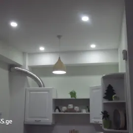 ვასრულებ სარემონტო სამუშაოებს