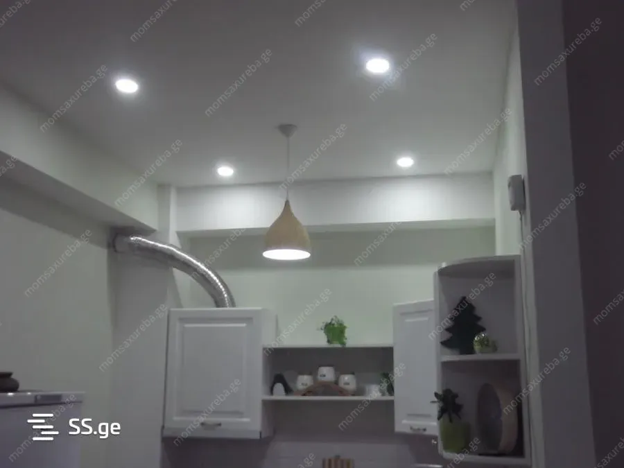 ვასრულებ სარემონტო სამუშაოებს