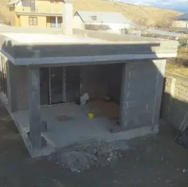 სახლების მშენებლობა, მონოლითი