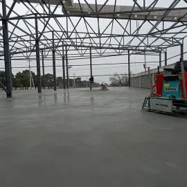 ბეტონის დასხმა / მოპრლიალება