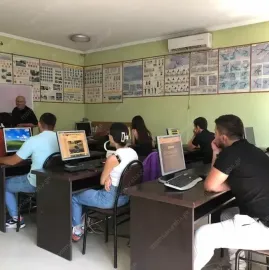 ავტოსკოლა ხაშურში