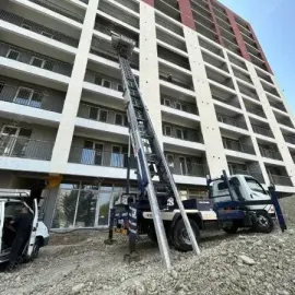 მუშახელით მომსახურეობა