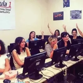 ავტოსკოლა Formula 1 - თეორია და პრაქტიკა