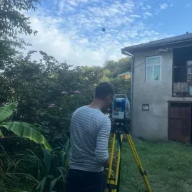 აზომვითი ნახაზები და ტოპოგრაფია ცაგერში