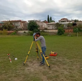 აზომვითი ნახაზები და ტოპოგრაფია რუსთავში